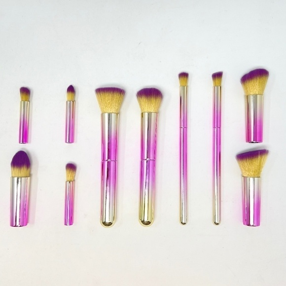 Makeup brush and beauty Other - PINK Travel Brushes NEW W Box - 10 PIECE ESSENTIAL INTERCHANGEABLE  FACE BRUSHES